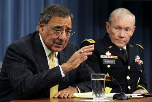 Secretary of Defense Leon Panetta (L) and Chairman and Joint Chiefs of Staff Gen. Martin Dempsey 