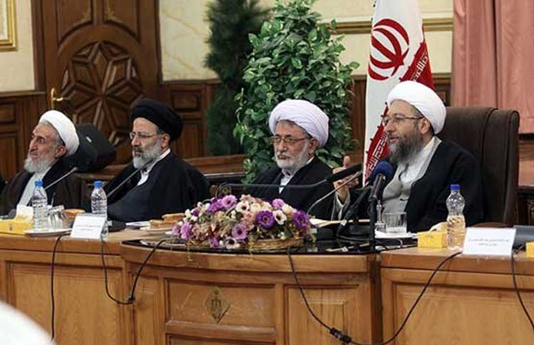 Iran Judiciary allows just 20 lawyers to defend political dissidents