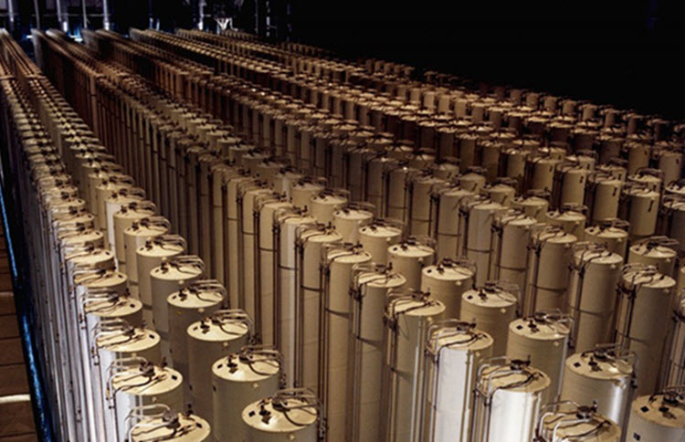 Iran announces plans to produce centrifuges