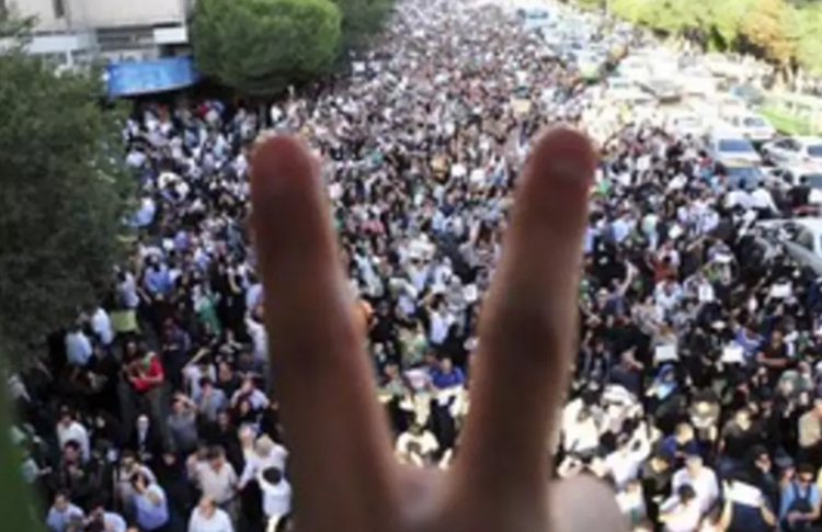 Iran: Crack Down on Lawyers and activists continued over weekend