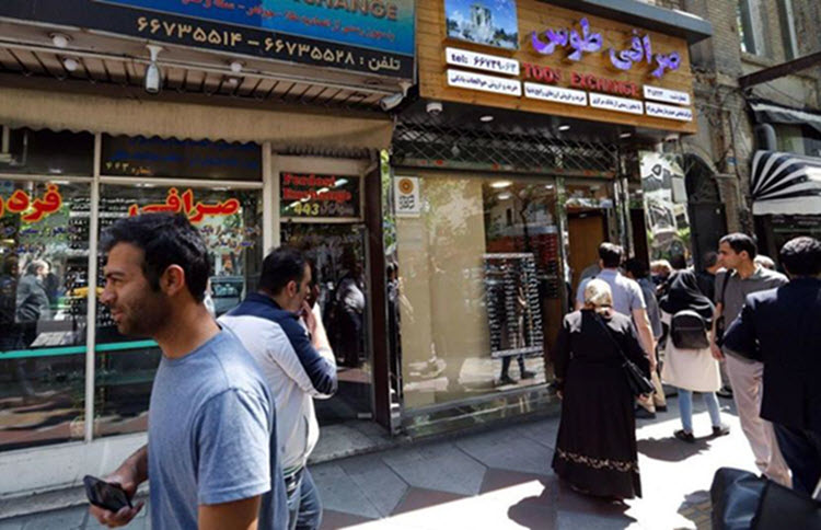 Iran economy on brink of collapse