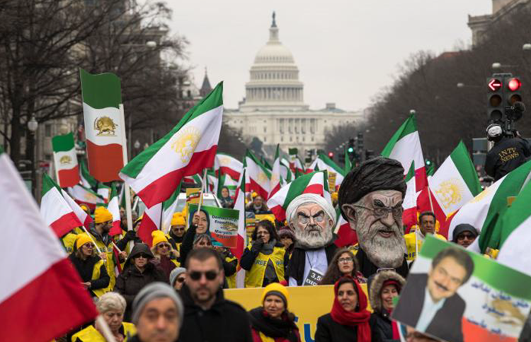 On Tuesday, September 24, thousands of members of the Iranian diaspora and their supporters from across the United States will rally outside the United Nations building in New York to show their support for the Iranian people’s quest for "regime change" and to urge the international community to adopt a firm policy towards Iran.