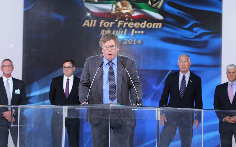 U.S. Col. Wes Martin shares his personal experience with the PMOI/MEK in an Iranian gathering in Paris in 2014.