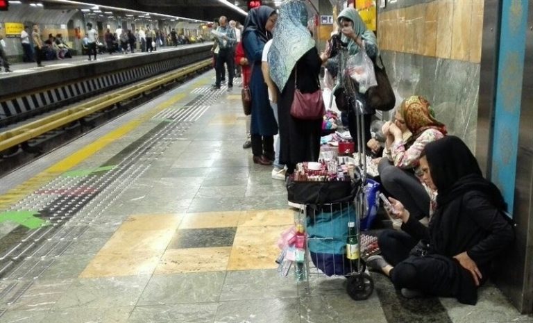 Women Heads of Household Hit Hard by Coronavirus in Iran 