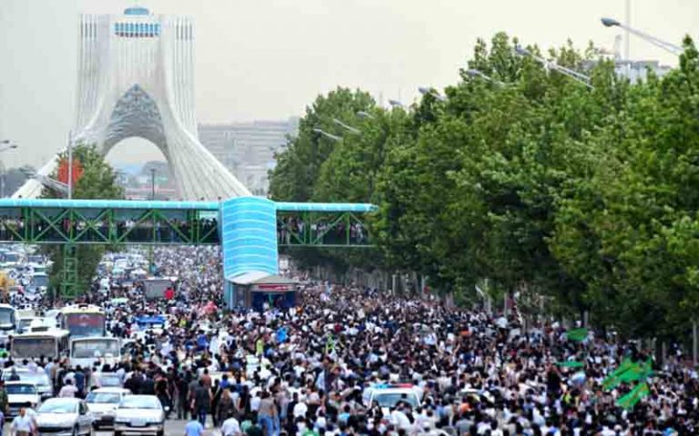 Iranians Expect the World to Stand with Them, Not Against Their Desire