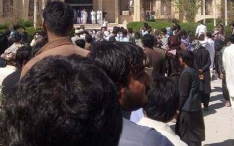 Iran: Officials Murder Baluch Fuel Porters and Protesters in Saravan