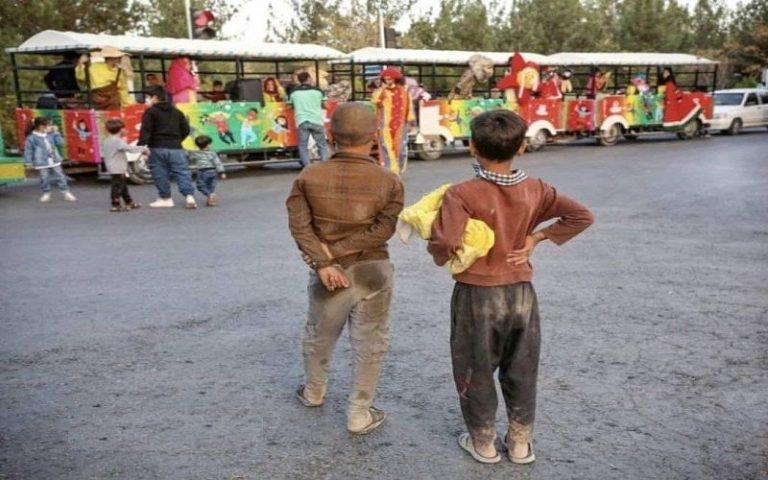 Poverty Level in Iran Is So Severe, It Has Encompassed the Middle Class