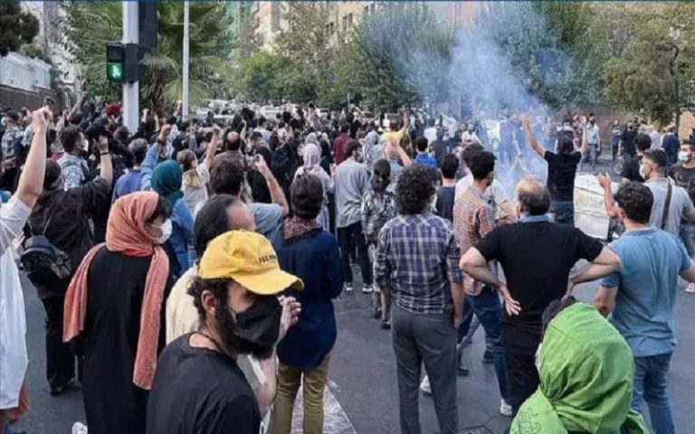 Iran Regime’s Experts Warn of Continuing and Increasing Protests