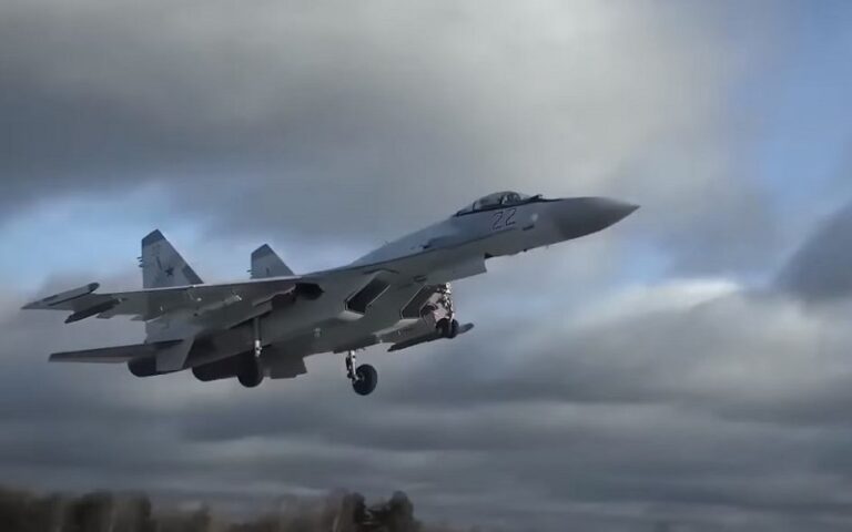 Iran’s Regime Claims Buying Sukhoi 35 Fighter From Russia
