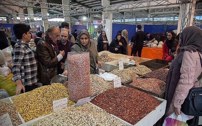 Iran: Prices Soar on Verge of Yalda Celebrations