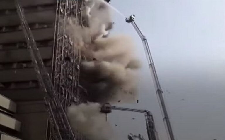 Hundreds of Buildings in Tehran at Risk of Fire