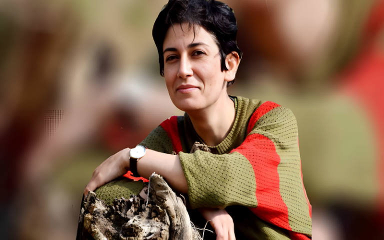 Iranian Female Political Prisoner Pakhsan Azizi Sentenced to Death