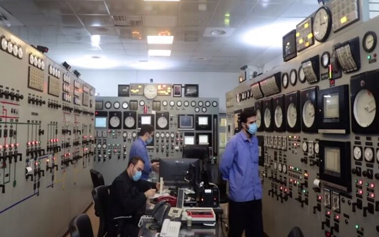 Iran’s Electricity Crisis Pits Industry Against Energy Ministry