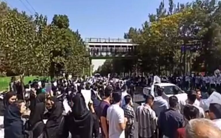 Escalating Student Protests and Public Demonstrations Across Iran