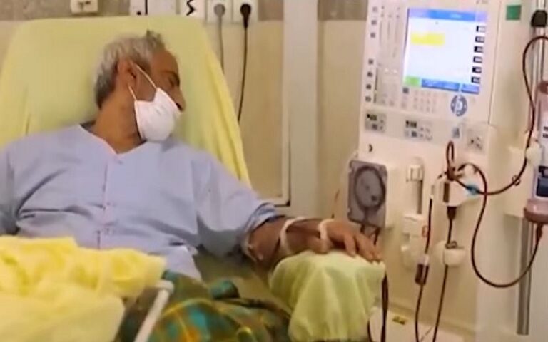 Iranian Authorities Silent on Patient Deaths from Contaminated Dialysis Solutions