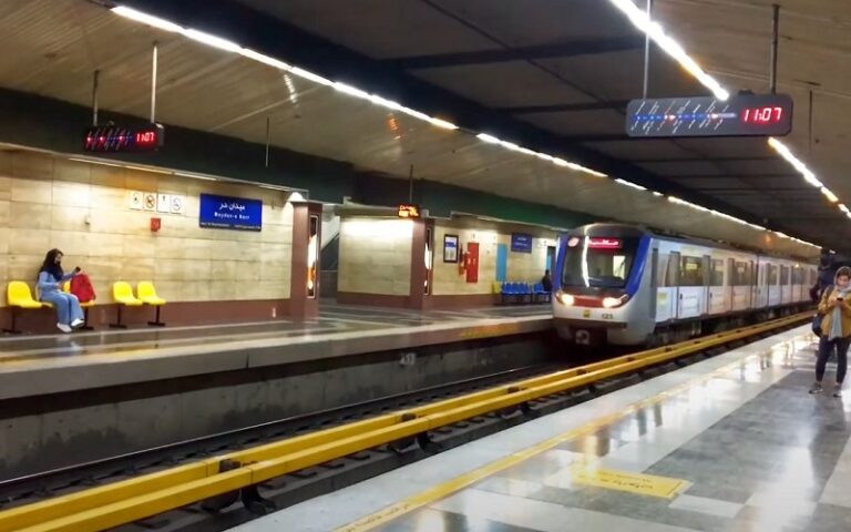 Rising Suicides in Tehran Metro; Lack of Safety Measures and Economic Crisis