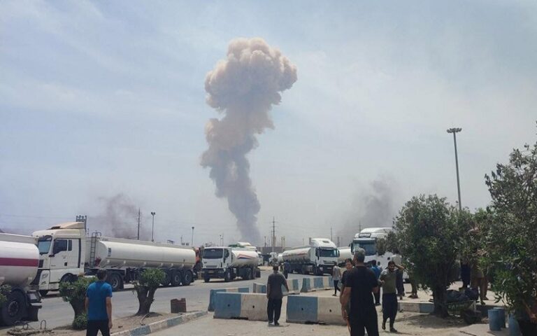 Explosion at Rajaee Port in Bandar Abbas Leaves Over 700 Injured and 5 Death