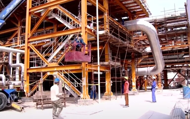 Iranian Workers’ Wages Have Fallen By 261% In Less Than Ten Years