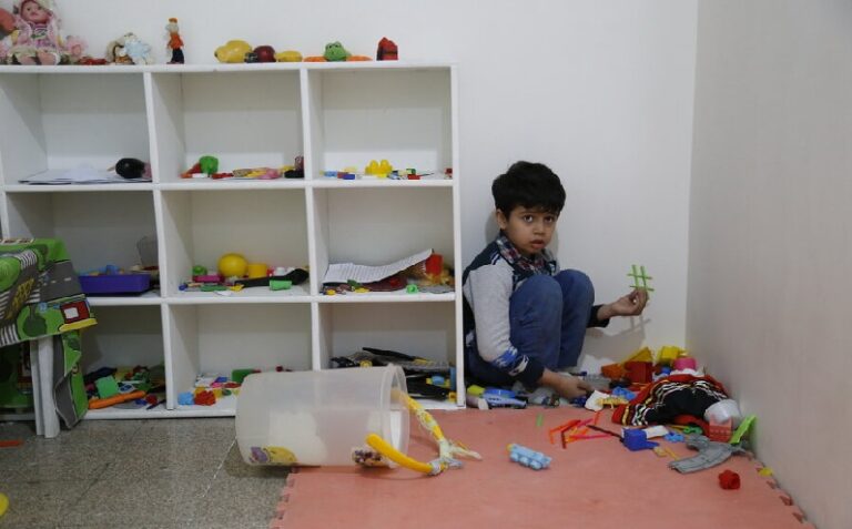 About 4,000 Iranian Children with Autism Have Abandoned Treatment Due To Financial Difficulties