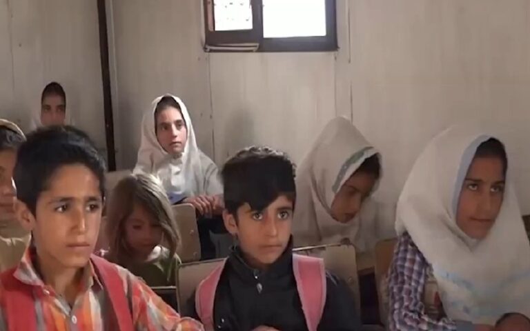 Economic Crisis Intensifies Academic Decline in Iran