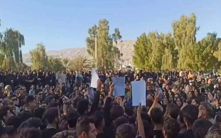 Fortieth-Day Memorials in Iran Turned into Nationwide Protests