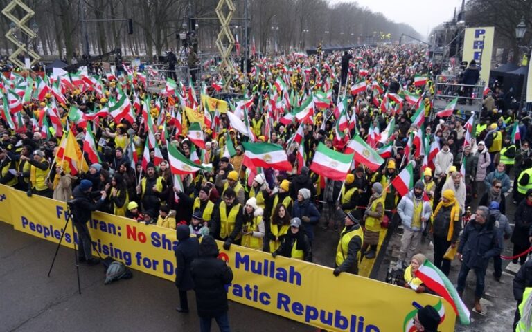 Tens of Thousands Rally in Berlin in Support of Iran’s Uprising and Democratic Change