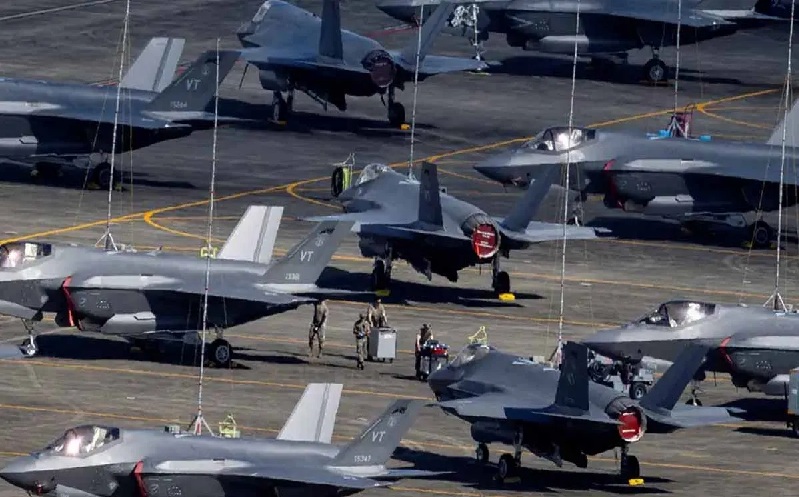 US Prepares for Another War with the Iranian Regime