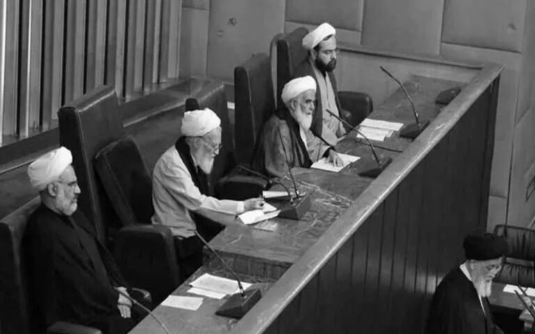 Sixty-two Members of the Iranian Regime’s Assembly of Experts Call for Keeping the Strait of Hormuz Closed