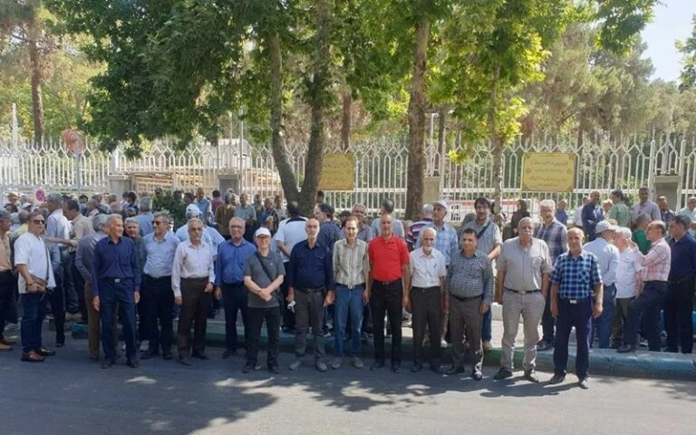 Protest Gatherings by Retired Retirees and Steel Workers in Iran